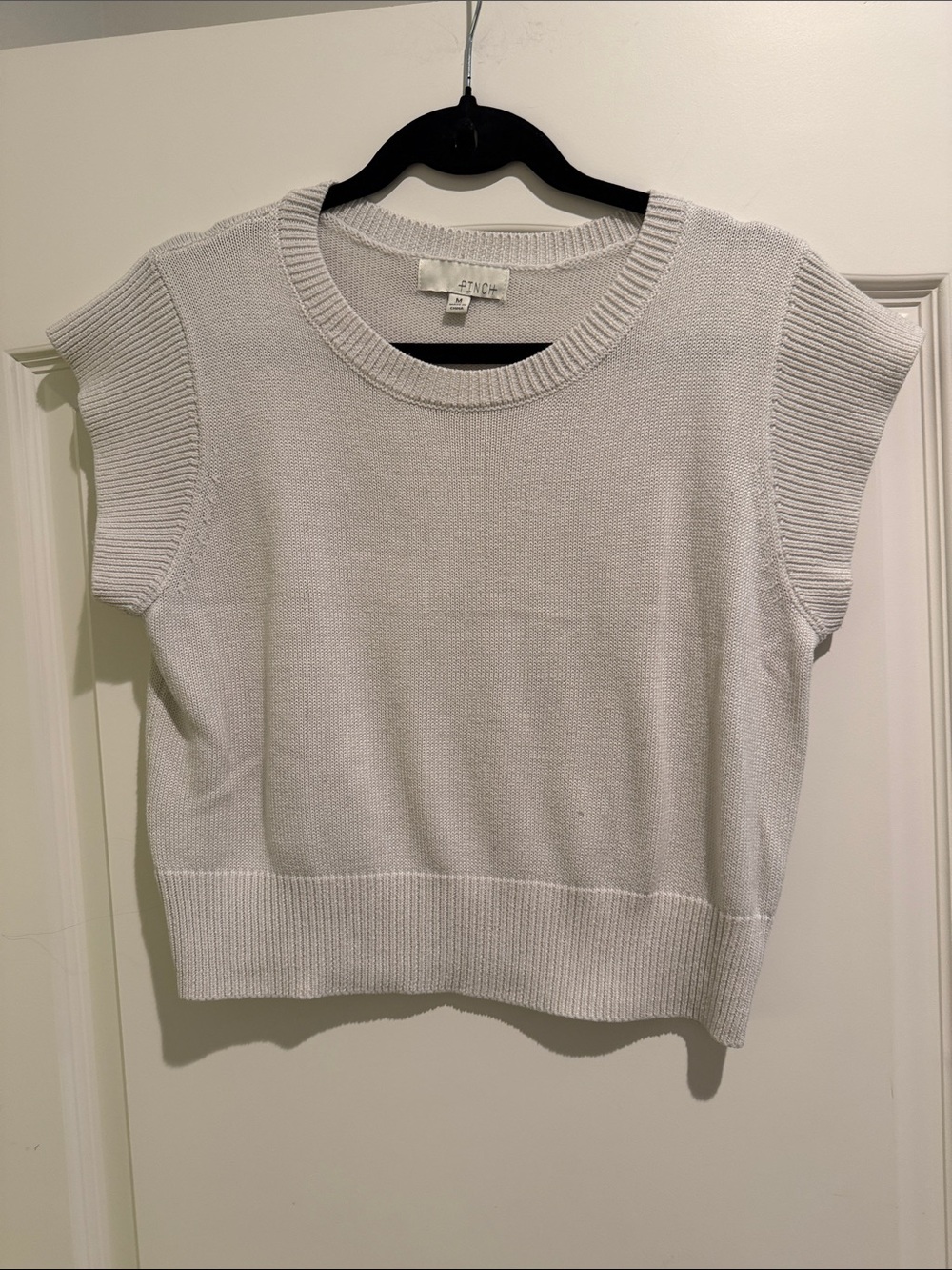 Pinch size medium sweater shirt white grey